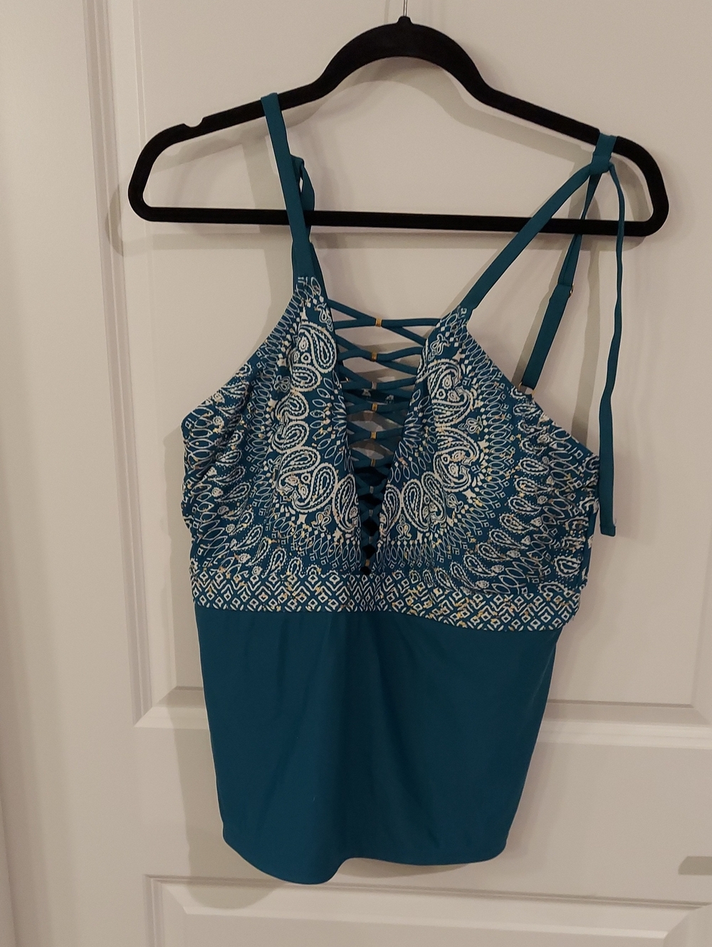 AND Teal Paisley Lace-Up Camisole Tank